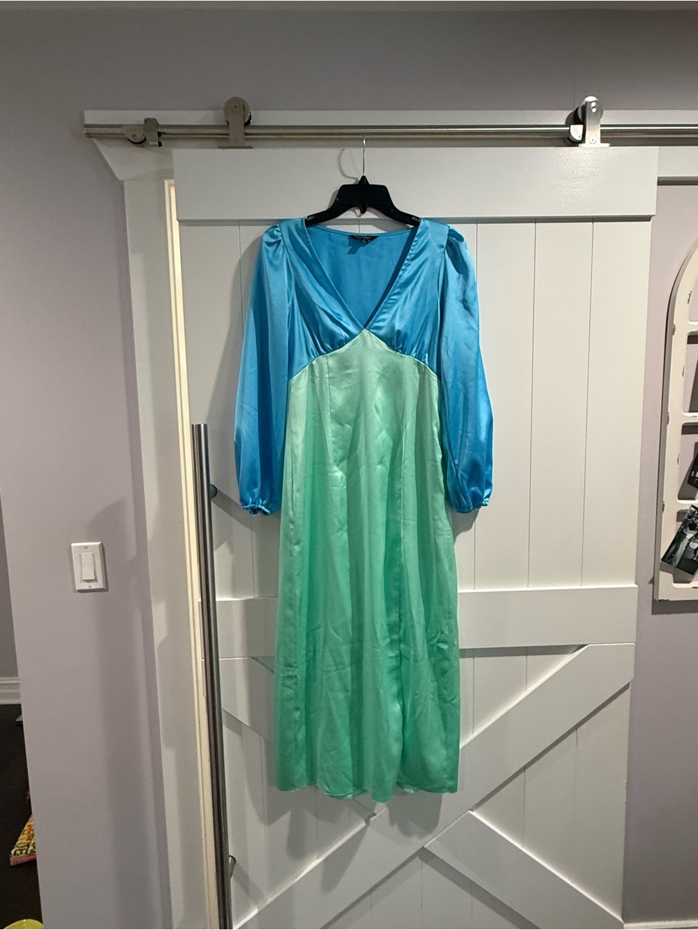 Miss Selfridge Blue and Mint Green V-Neck Long Sleeve Dress